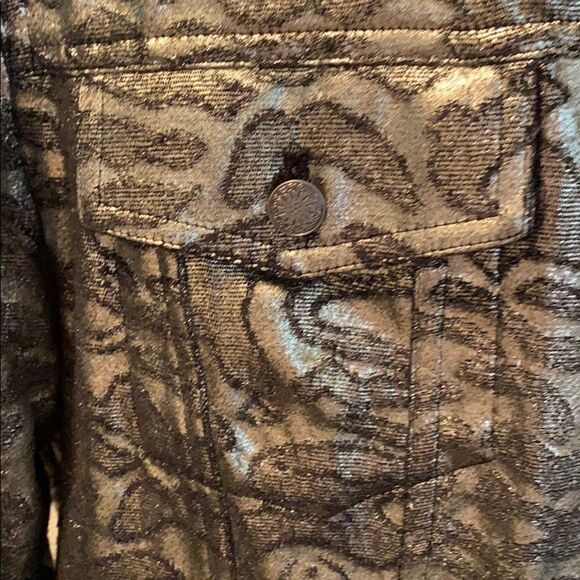 CHICO’S SILVER/BLACK JACKET - Picture 7 of 12